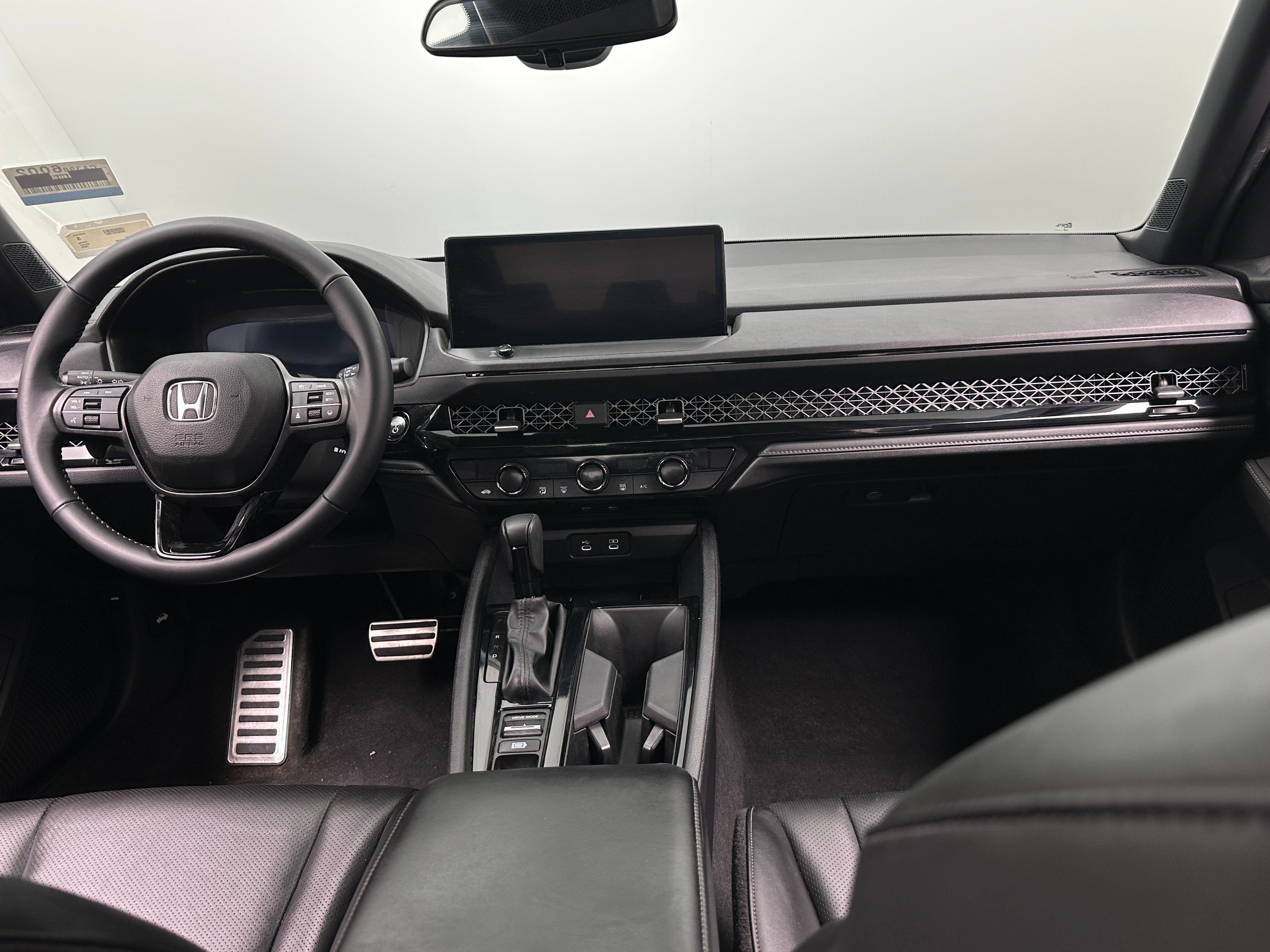 2025 Honda Accord Hybrid Sport-L - Photo 6