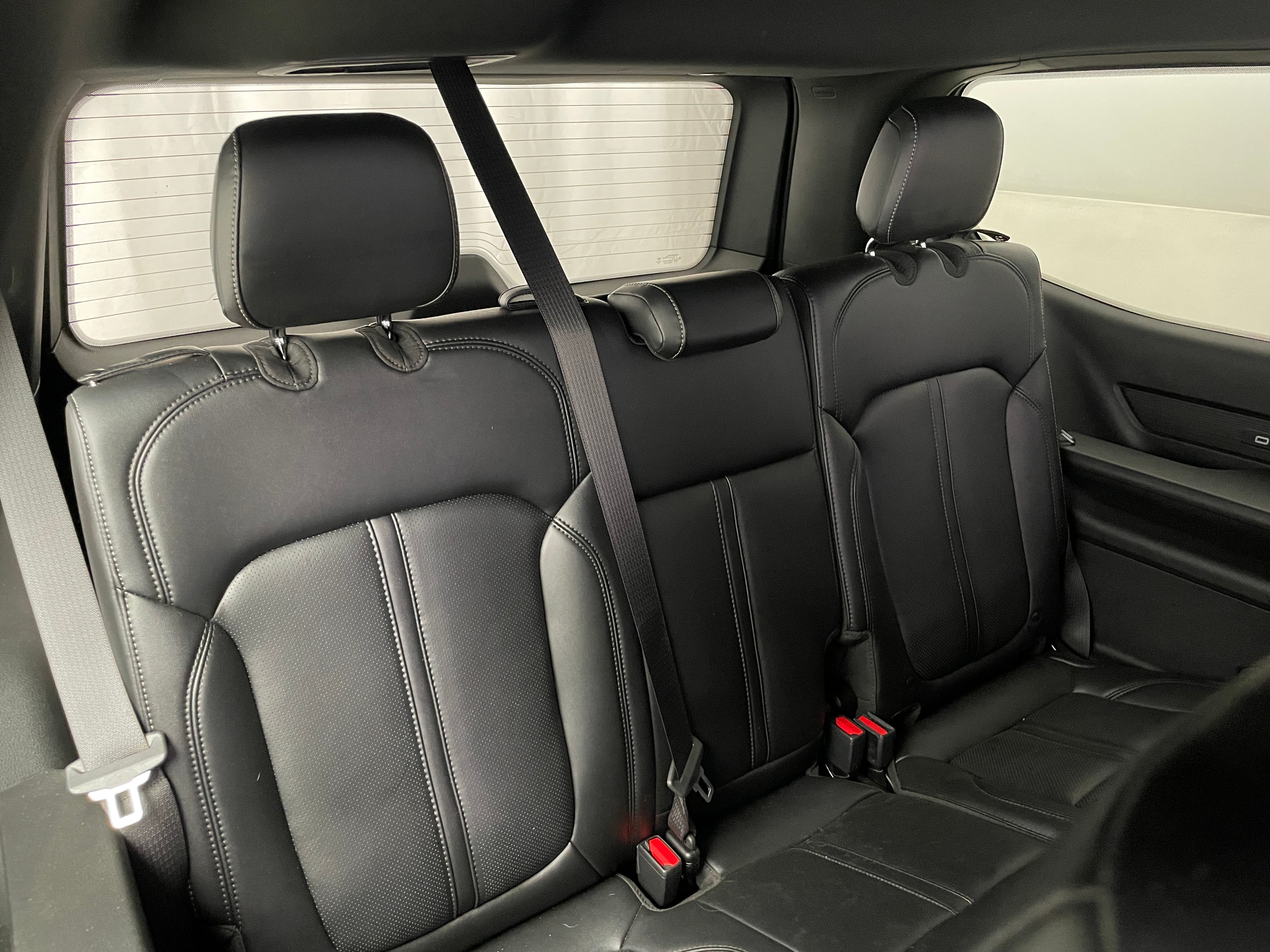 2022 Jeep Wagoneer