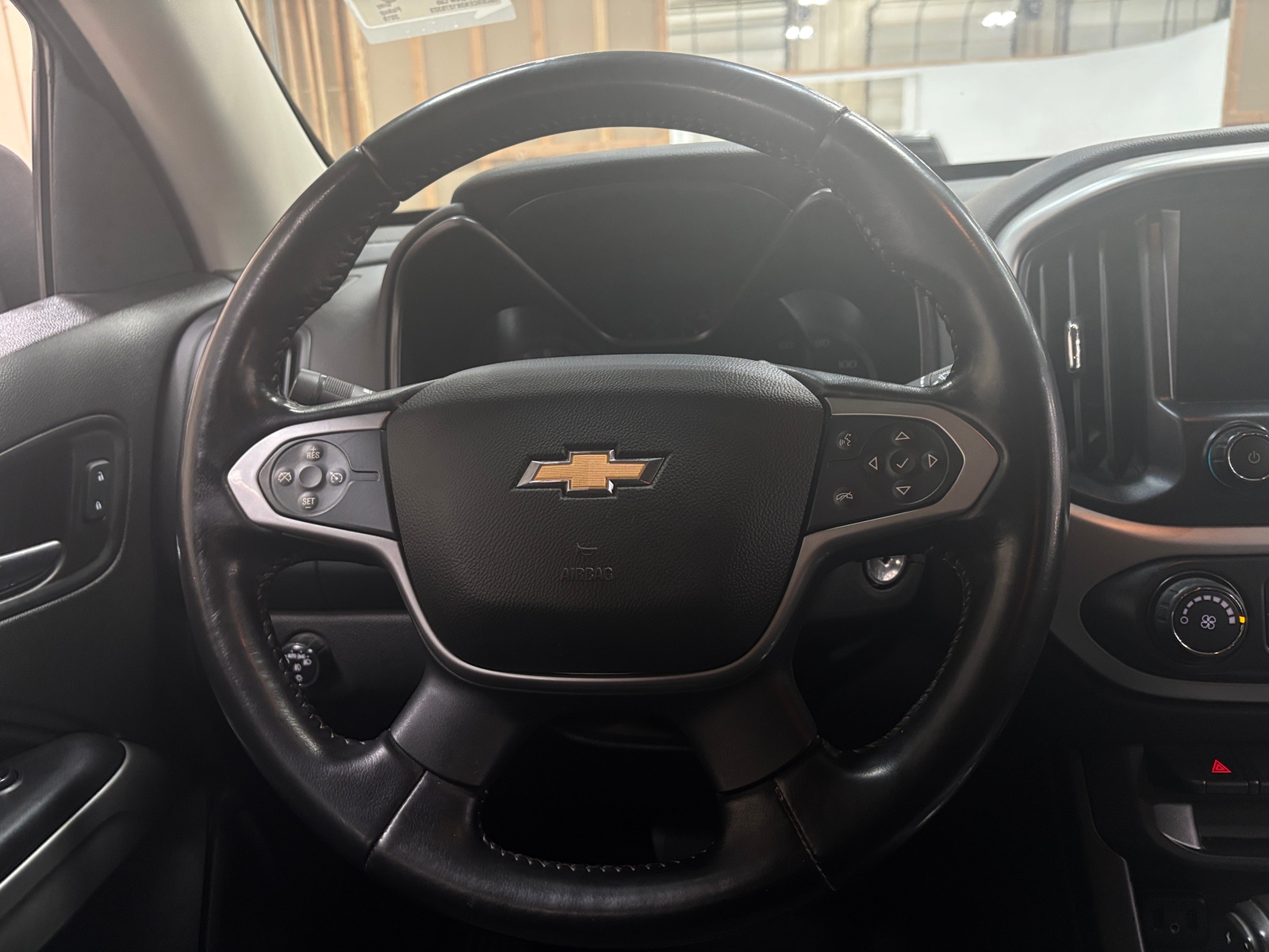 Thumbnail: 2019 Chevrolet Colorado - 5