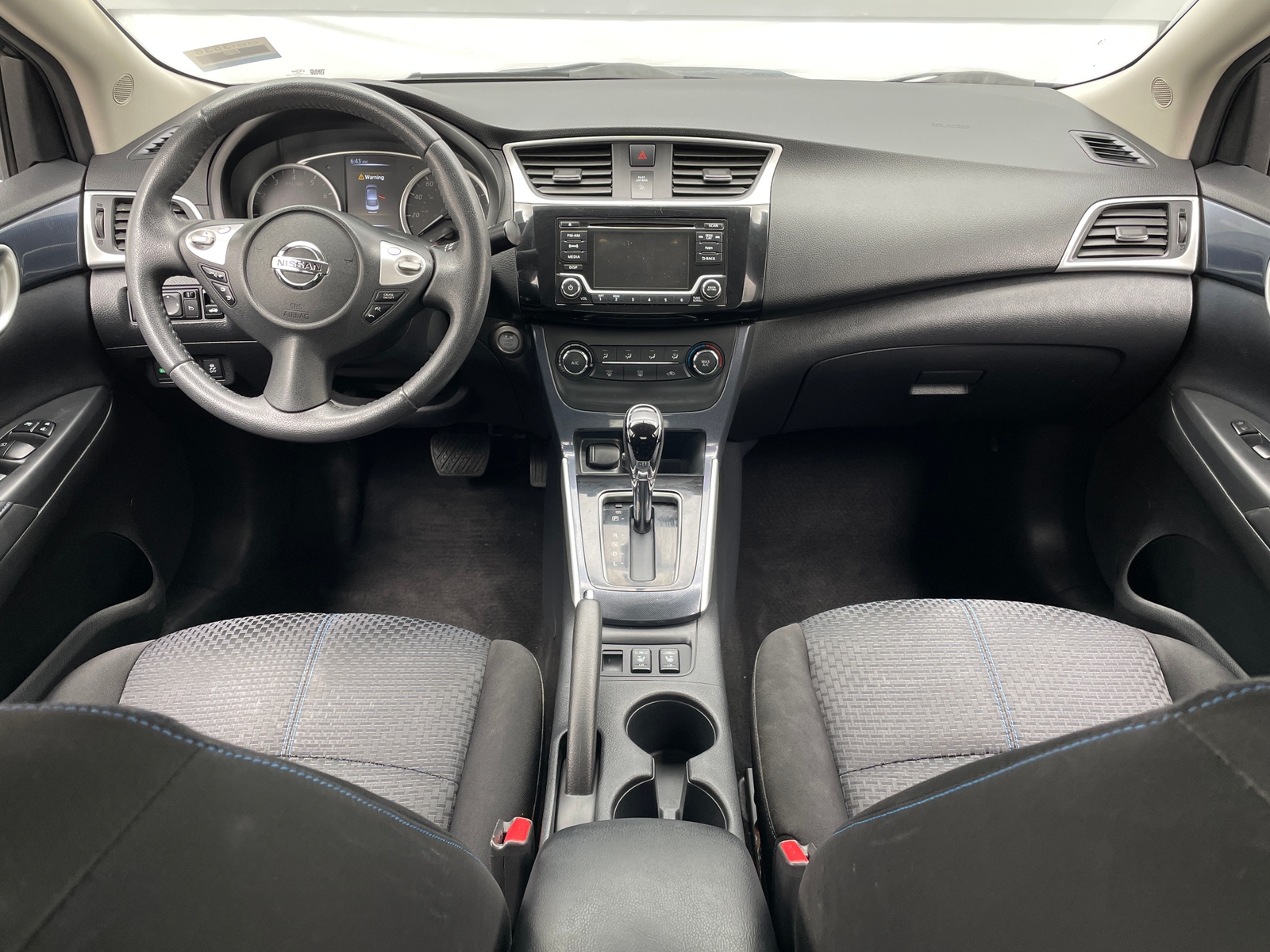 Thumbnail: 2016 Nissan Sentra - 3