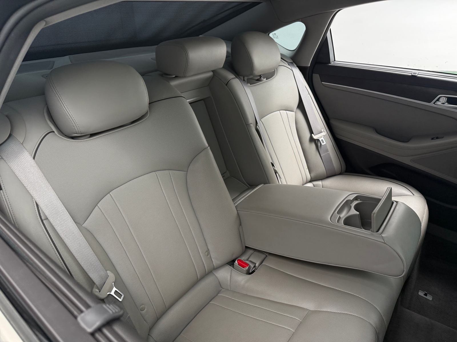 Thumbnail: 2016 Hyundai Genesis - 5