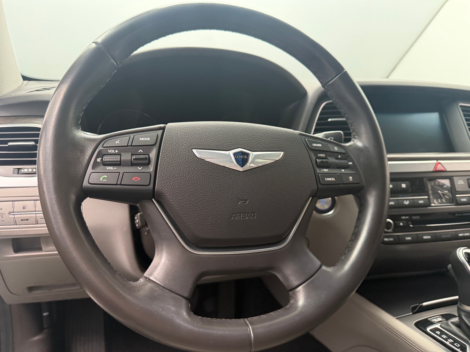 Thumbnail: 2016 Hyundai Genesis - 4