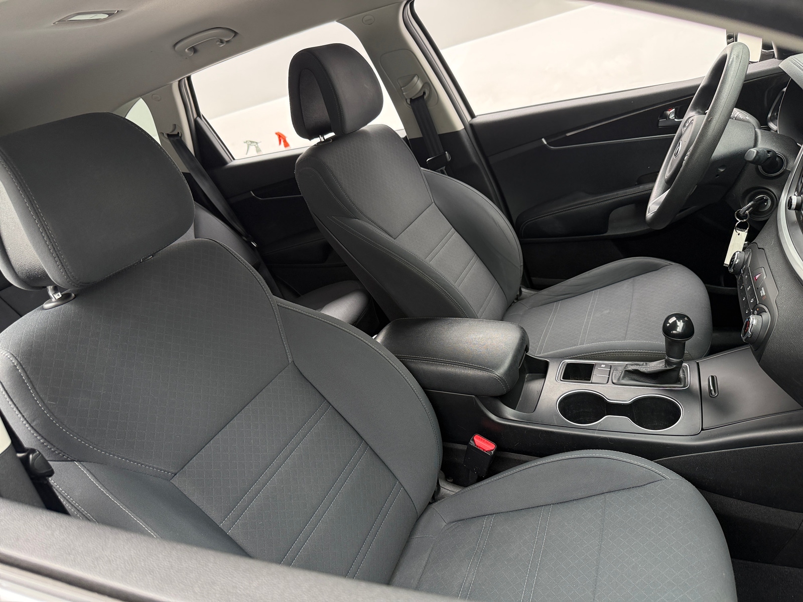 Thumbnail: 2016 Kia Sorento - 2
