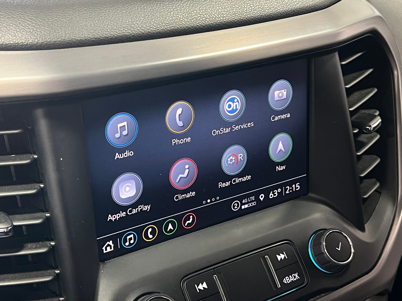 Thumbnail: 2023 GMC Acadia - 3