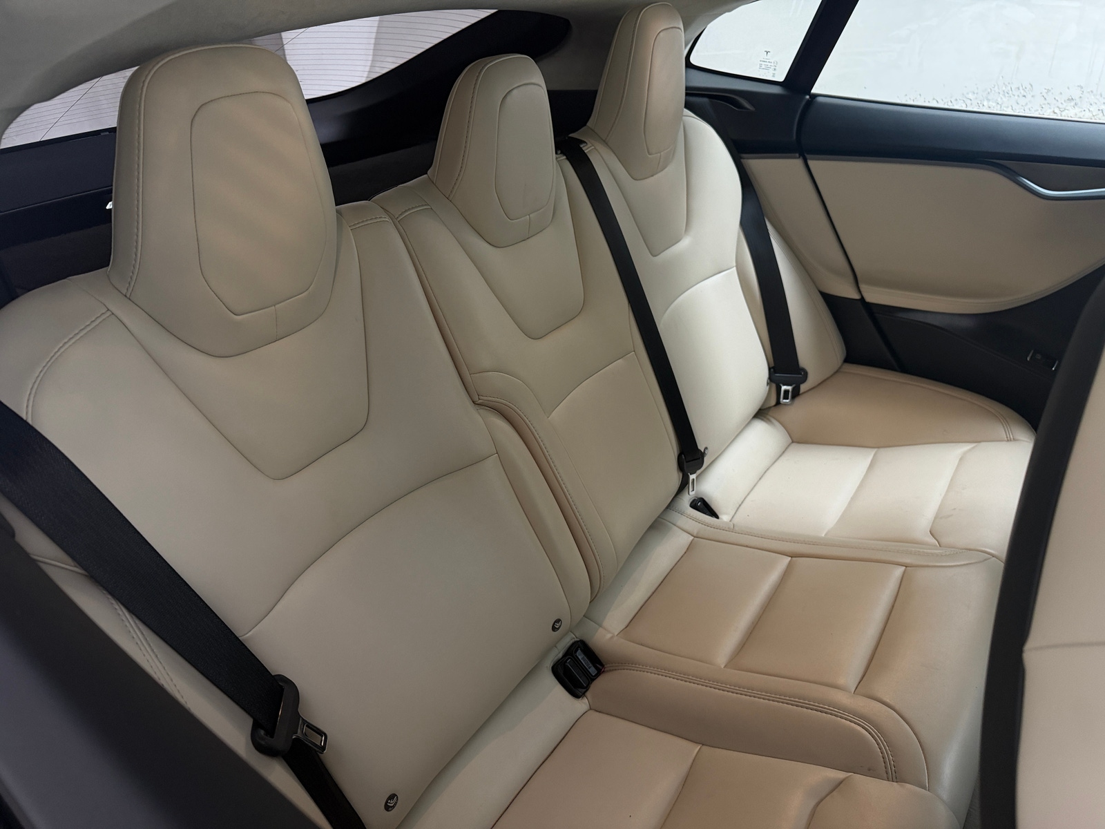 Thumbnail: 2019 Tesla Model S - 5