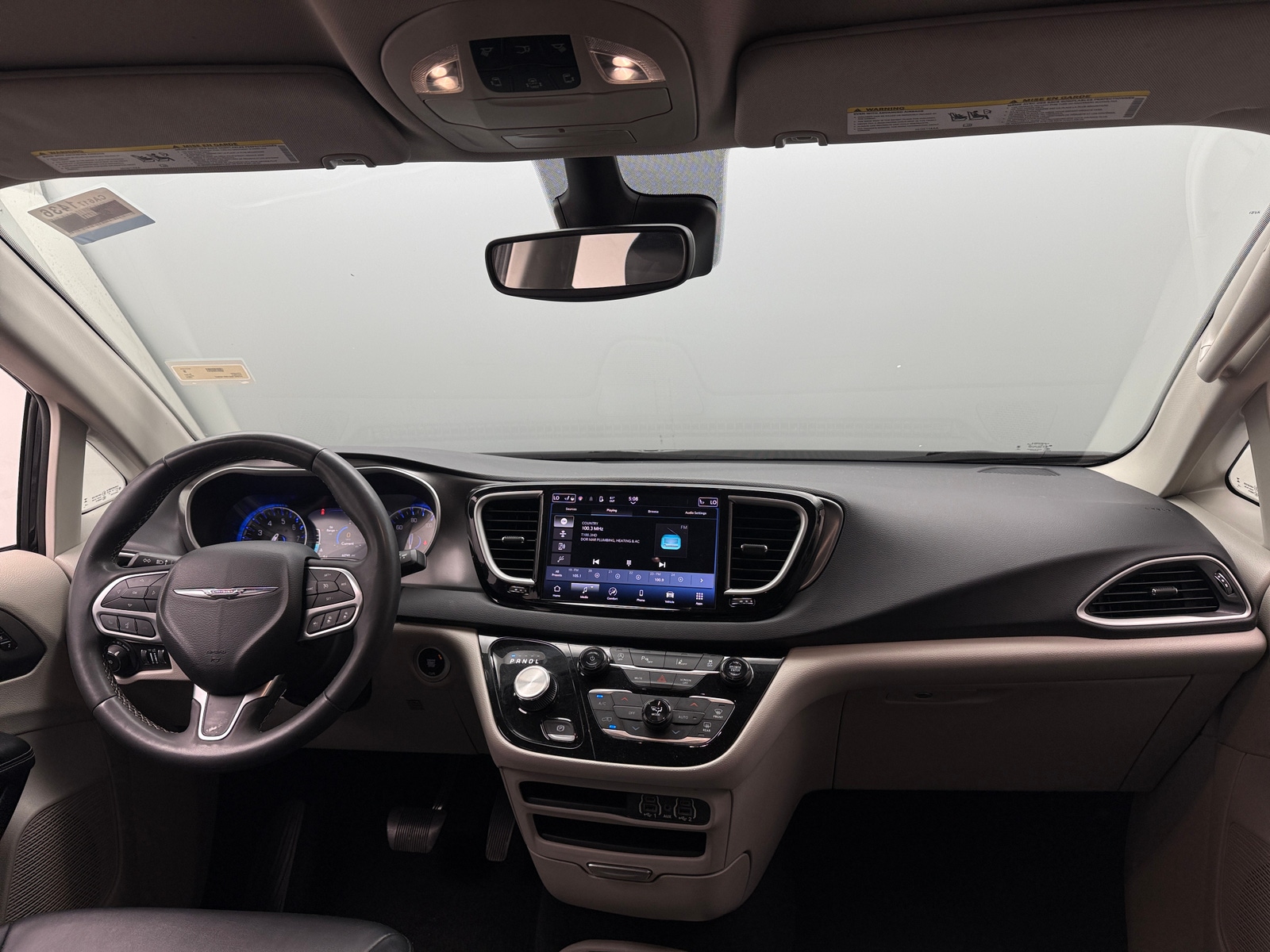 Thumbnail: 2024 Chrysler Pacifica - 2