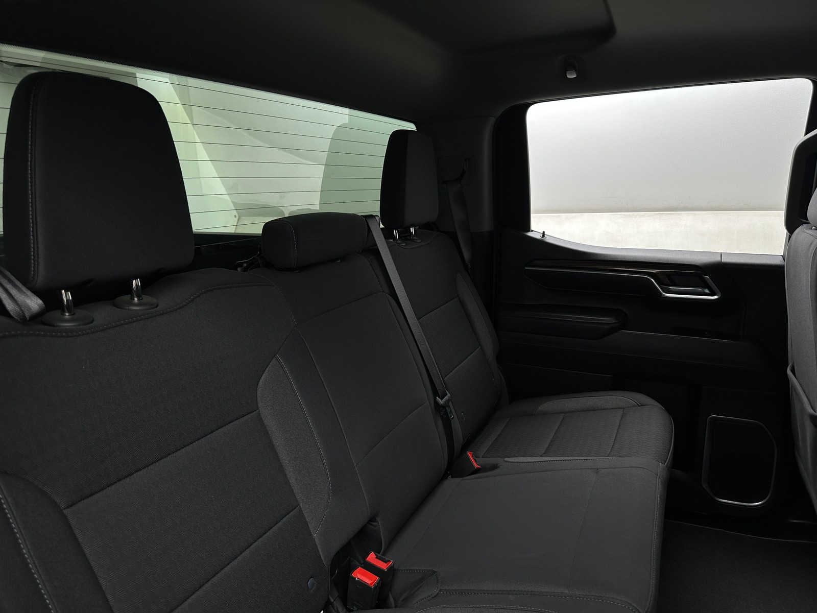 Thumbnail: 2026 Chevrolet Silverado 1500 - 6