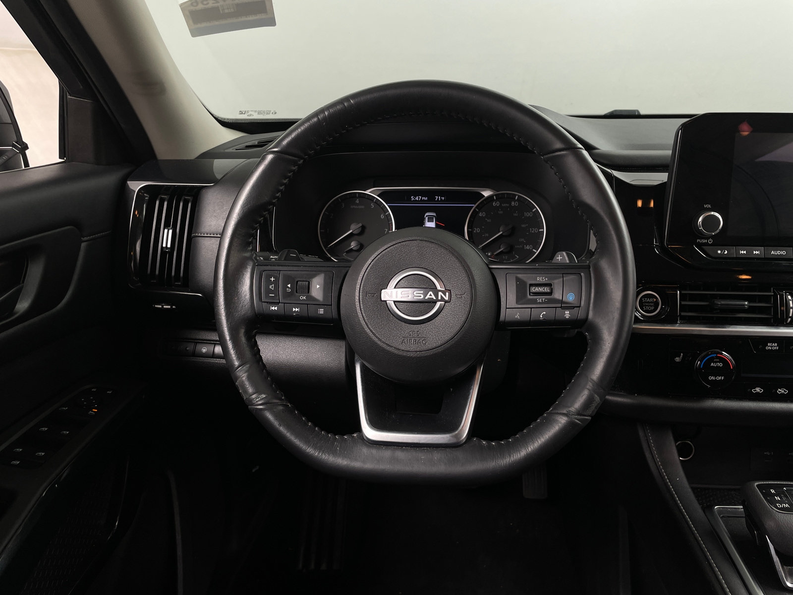Thumbnail: 2024 Nissan Pathfinder - 5
