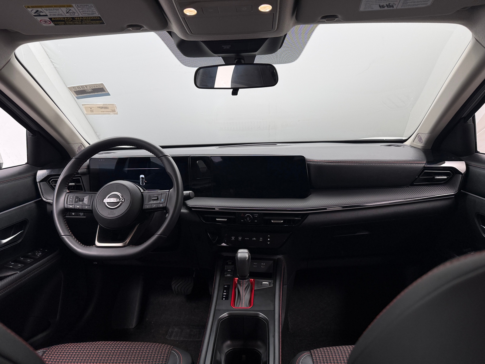 Thumbnail: 2025 Nissan Kicks - 2