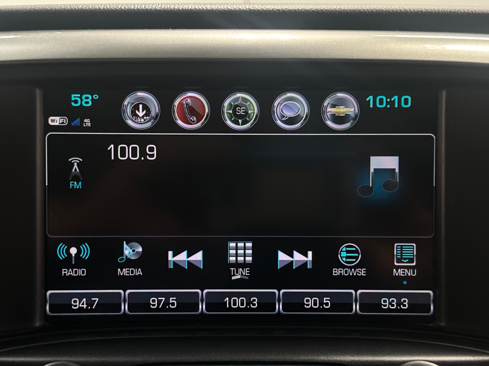 Thumbnail: 2019 Chevrolet Silverado 1500 - 4