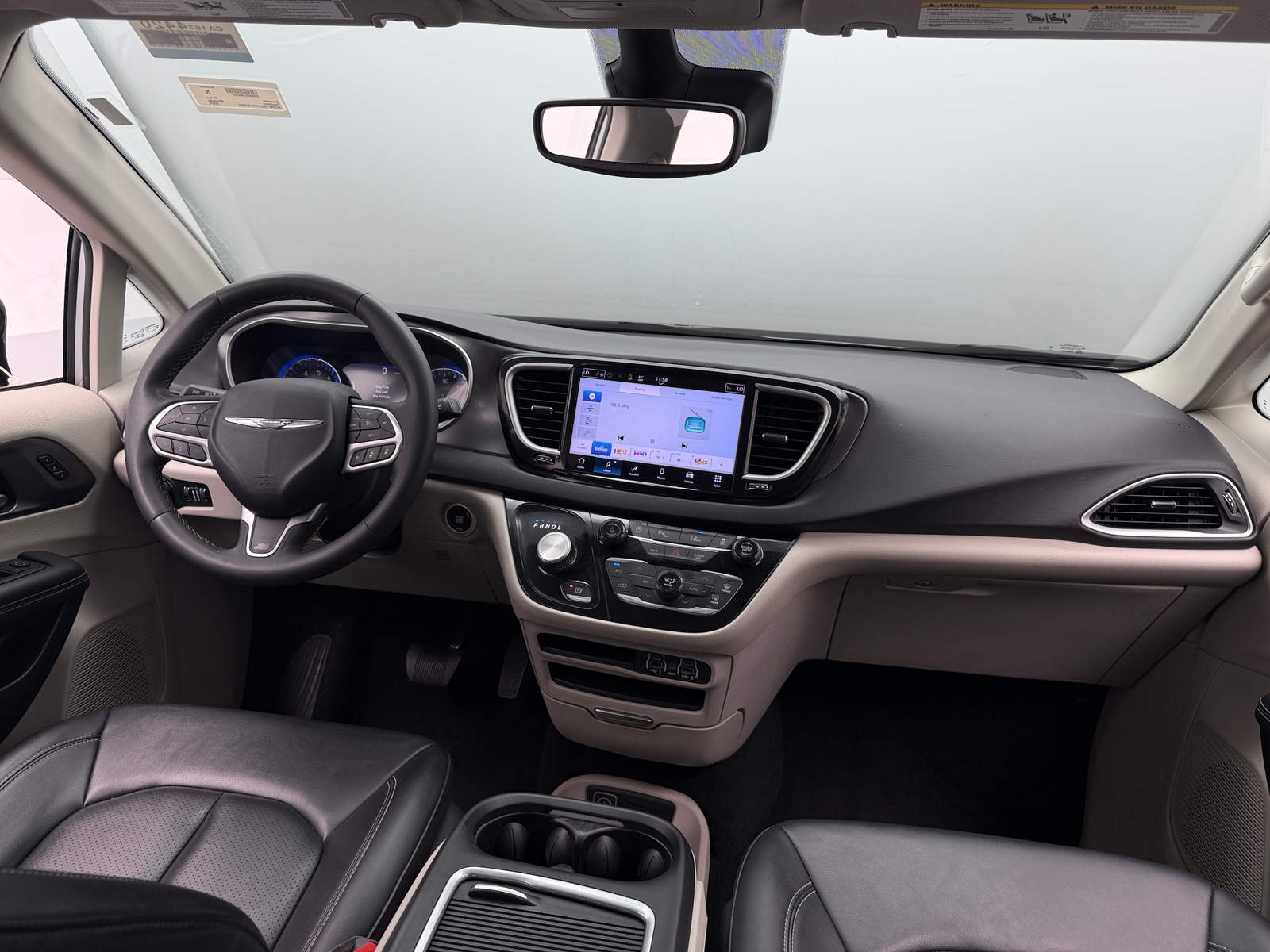Thumbnail: 2024 Chrysler Pacifica - 2