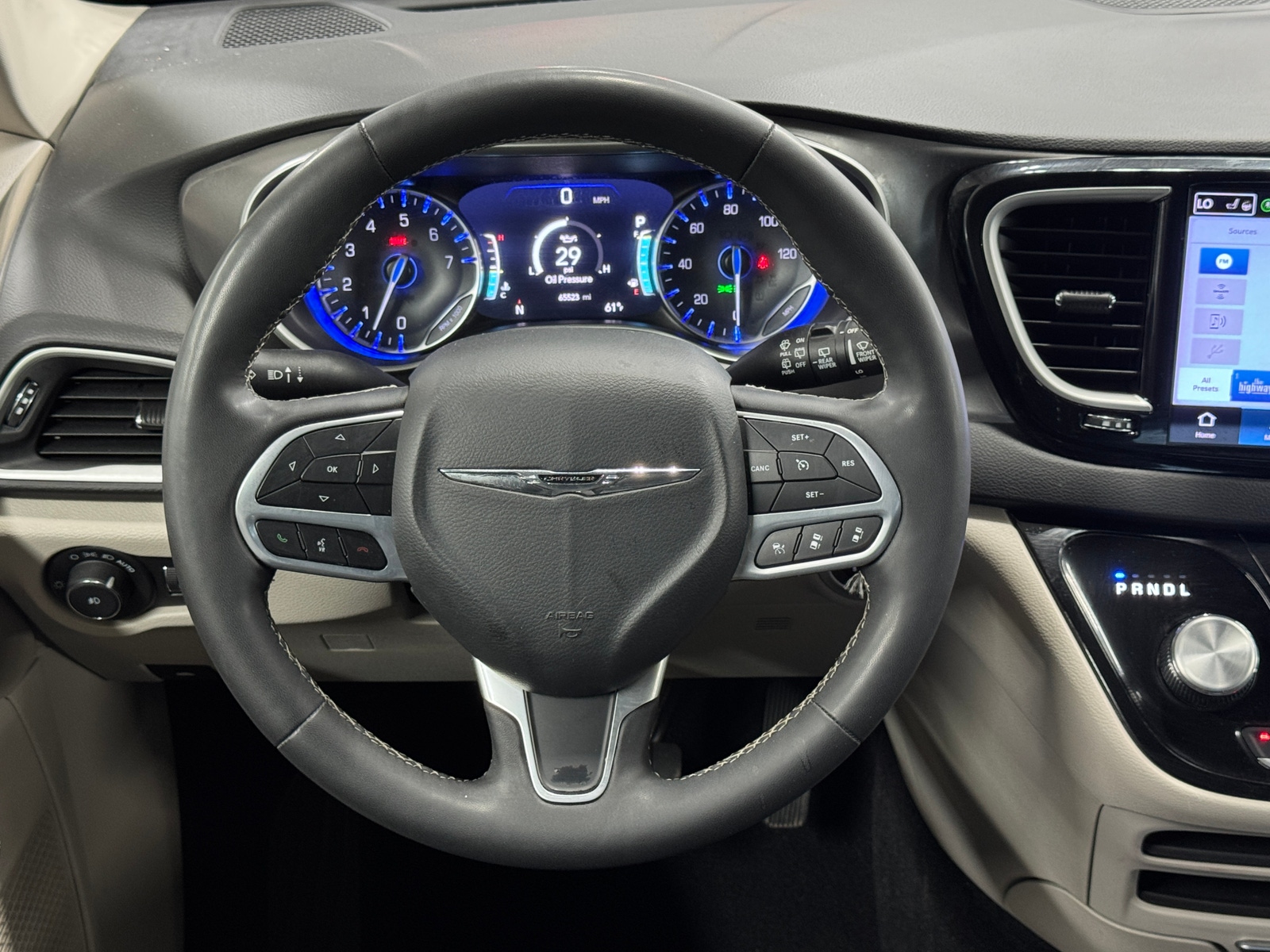 Thumbnail: 2024 Chrysler Pacifica - 4