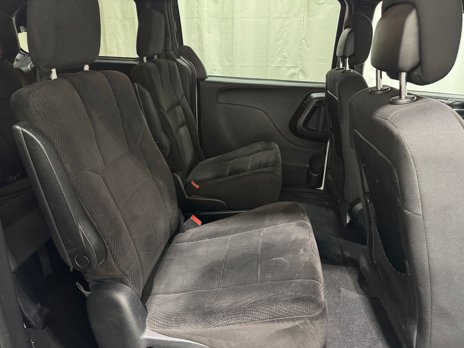 Thumbnail: 2019 Dodge Grand Caravan - 6