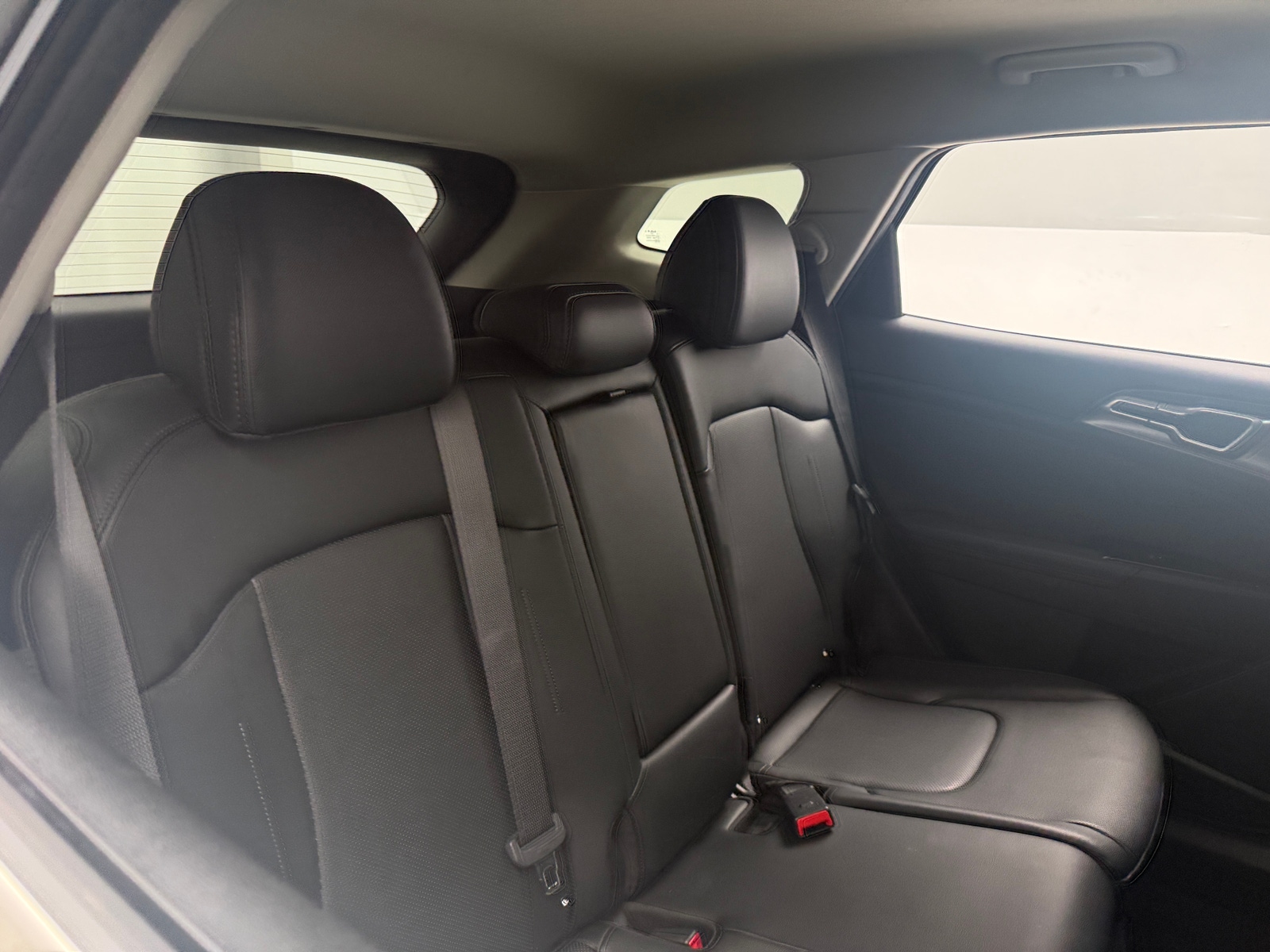 Thumbnail: 2025 Kia Sportage - 5