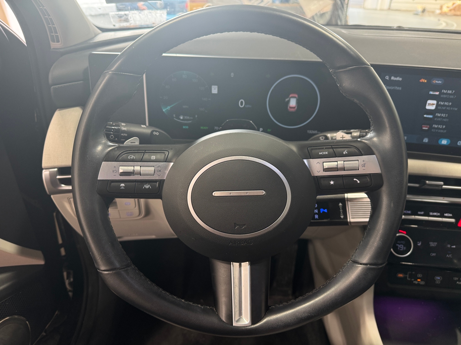 Thumbnail: 2025 Hyundai Tucson - 4