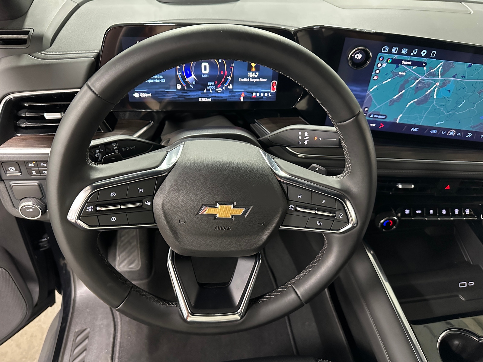 Thumbnail: 2026 Chevrolet Suburban - 5