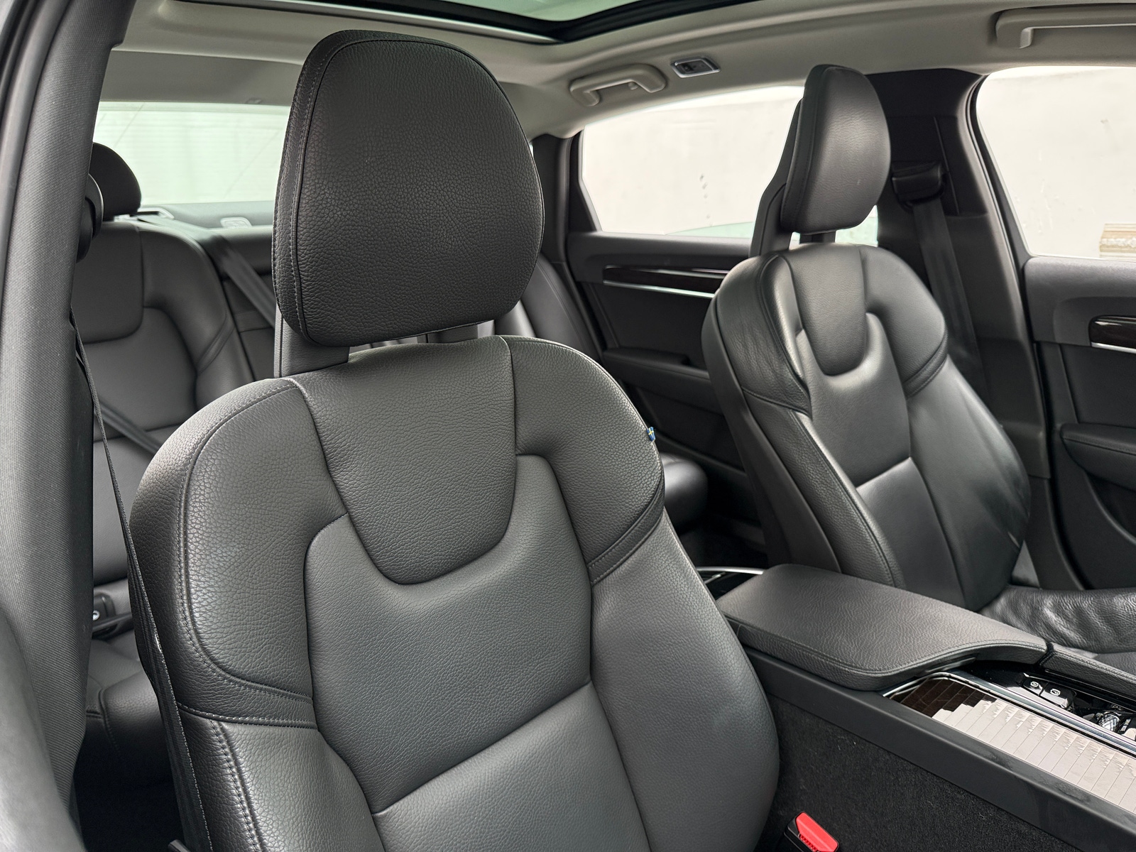 Thumbnail: 2018 Volvo S90 - 2