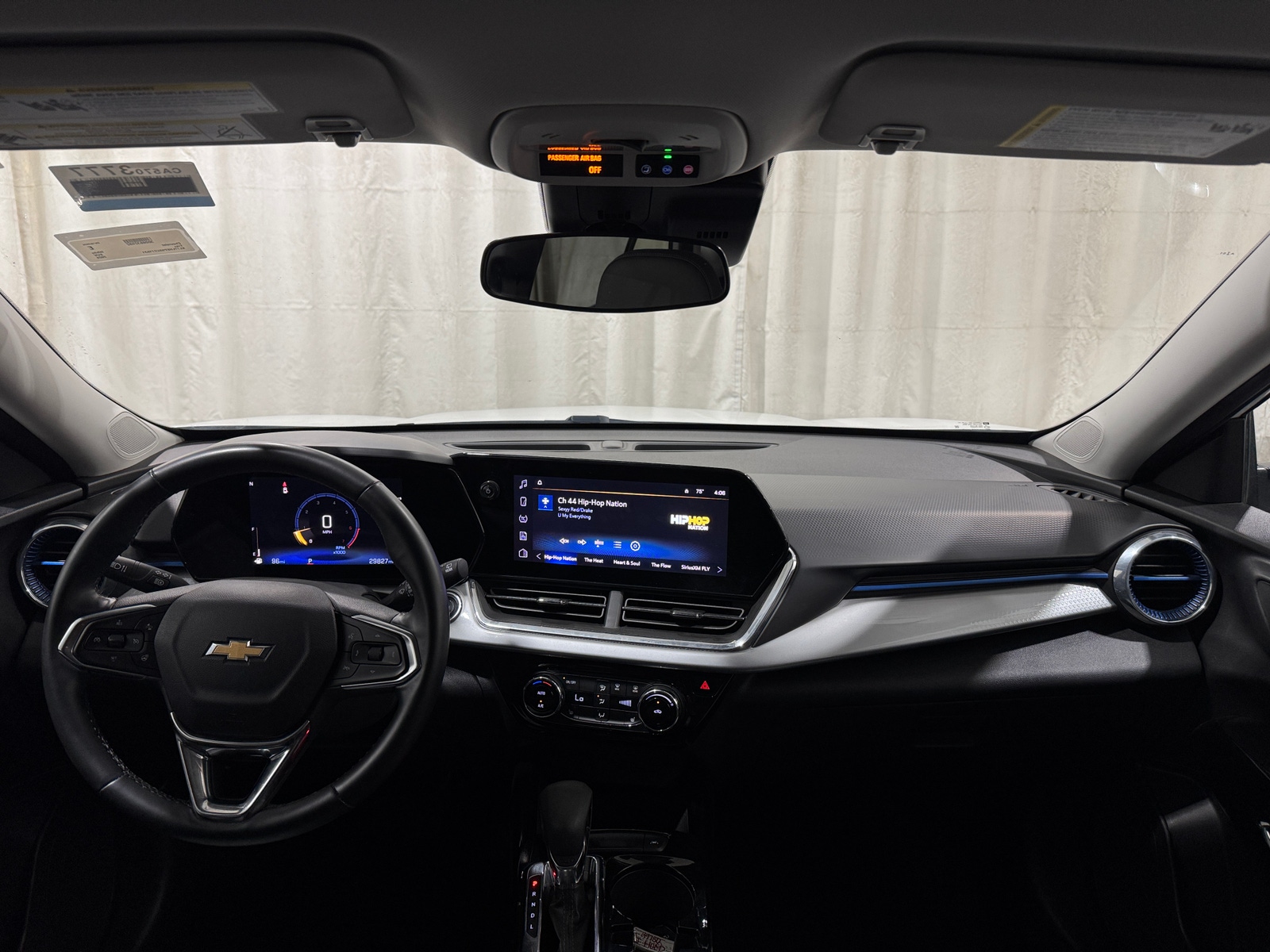 Thumbnail: 2025 Chevrolet Trax - 2