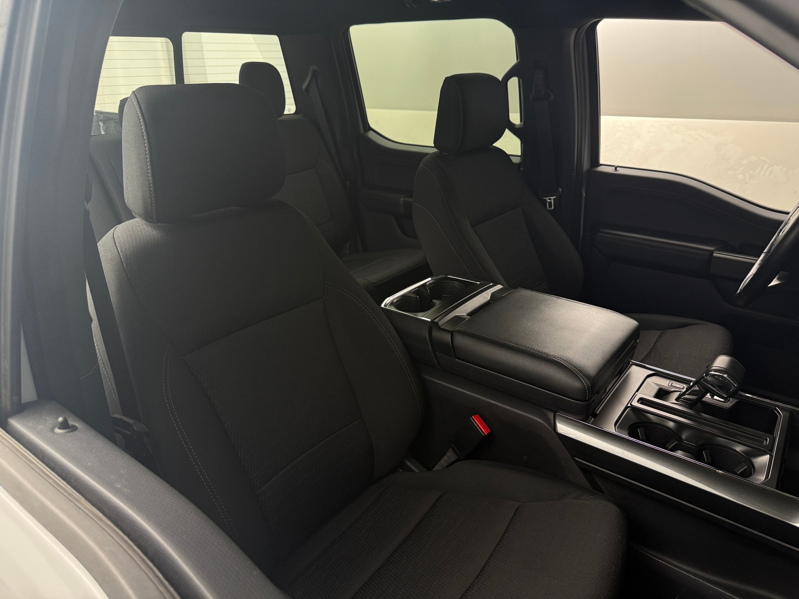 Thumbnail: 2022 Ford Econoline - 2