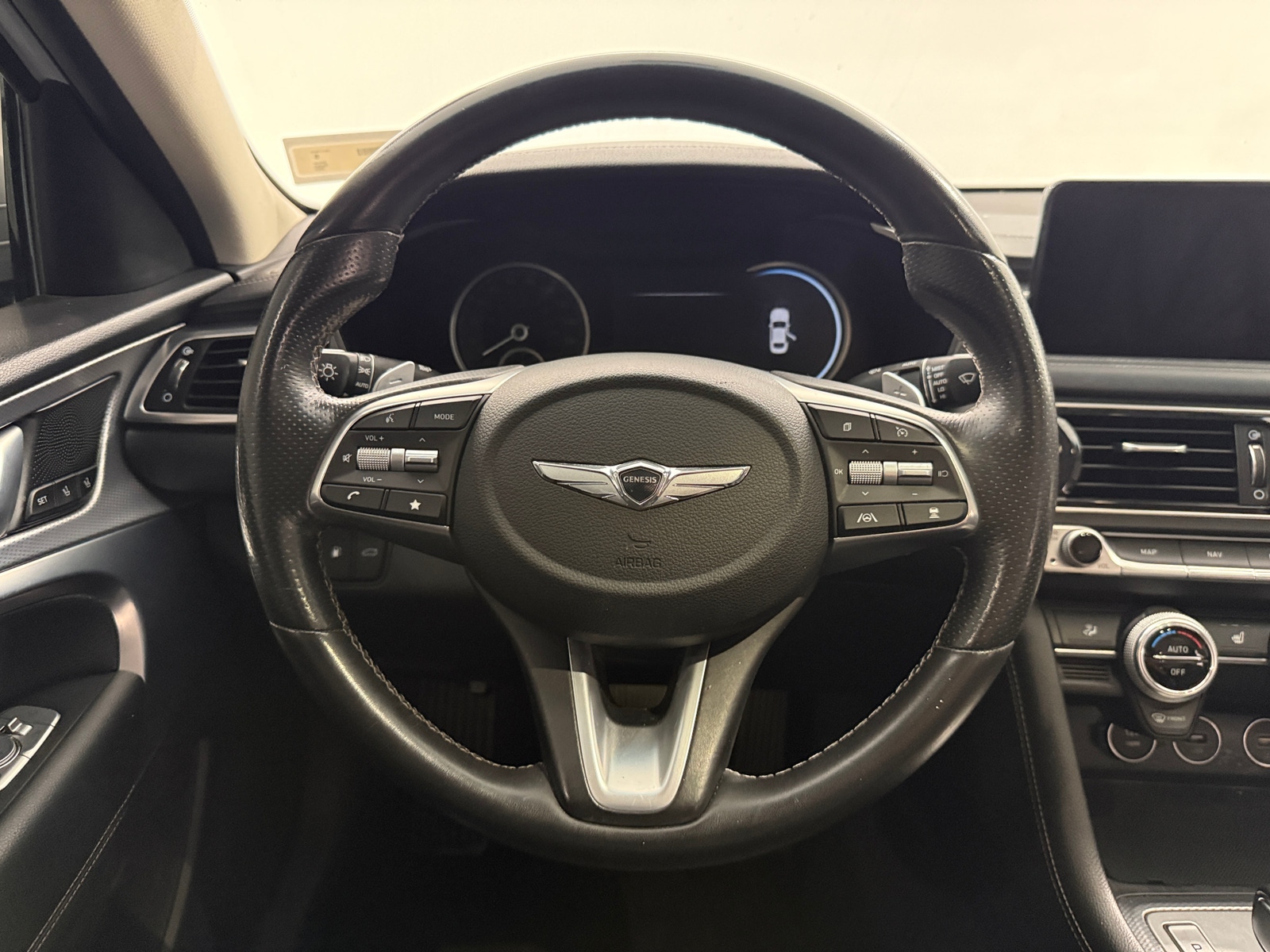 Thumbnail: 2022 Genesis G70 - 4