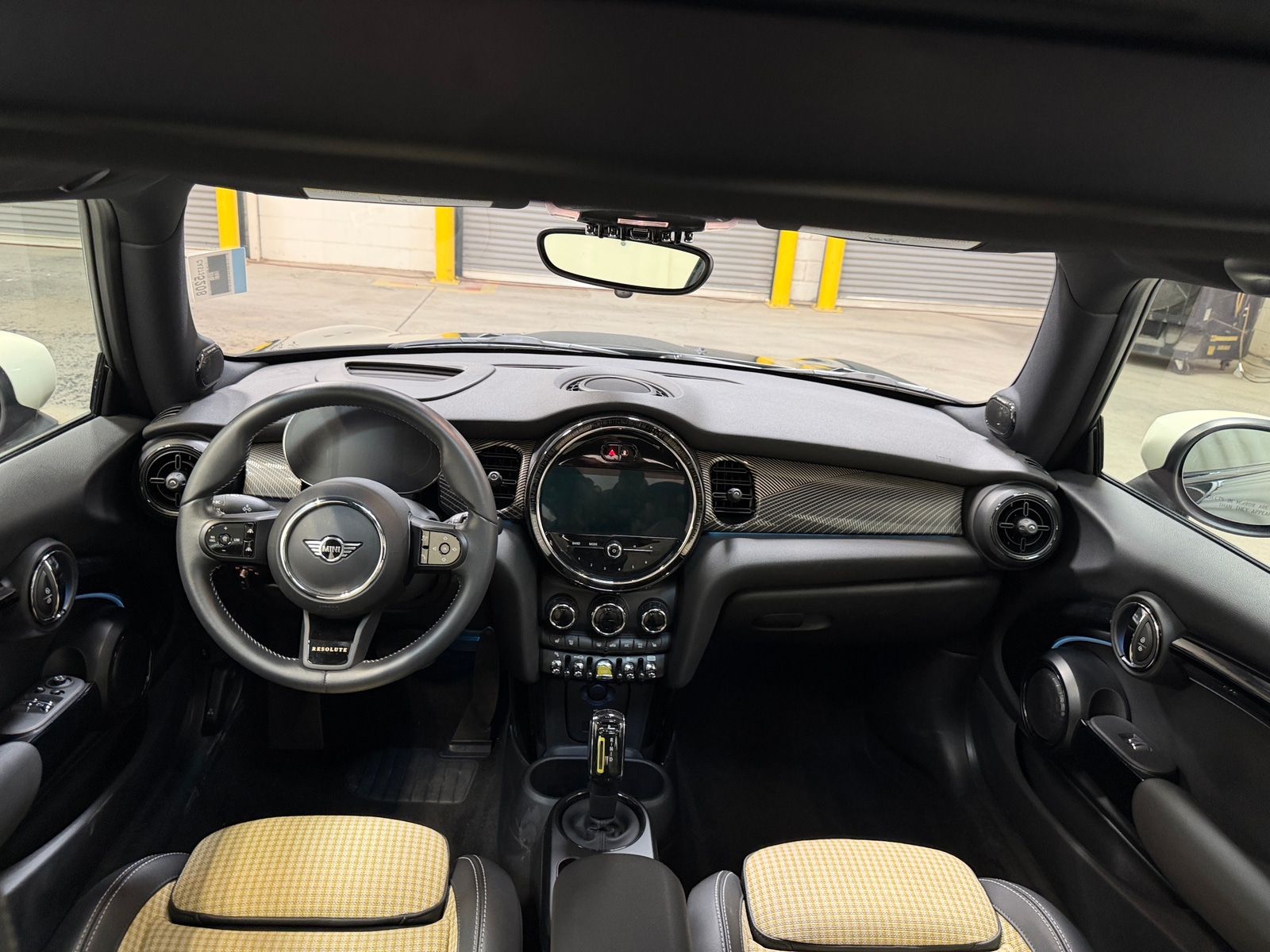 Thumbnail: 2023 MINI Cooper Hardtop - 3