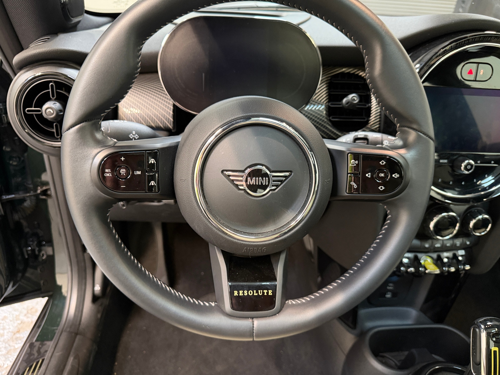 Thumbnail: 2023 MINI Cooper Hardtop - 5