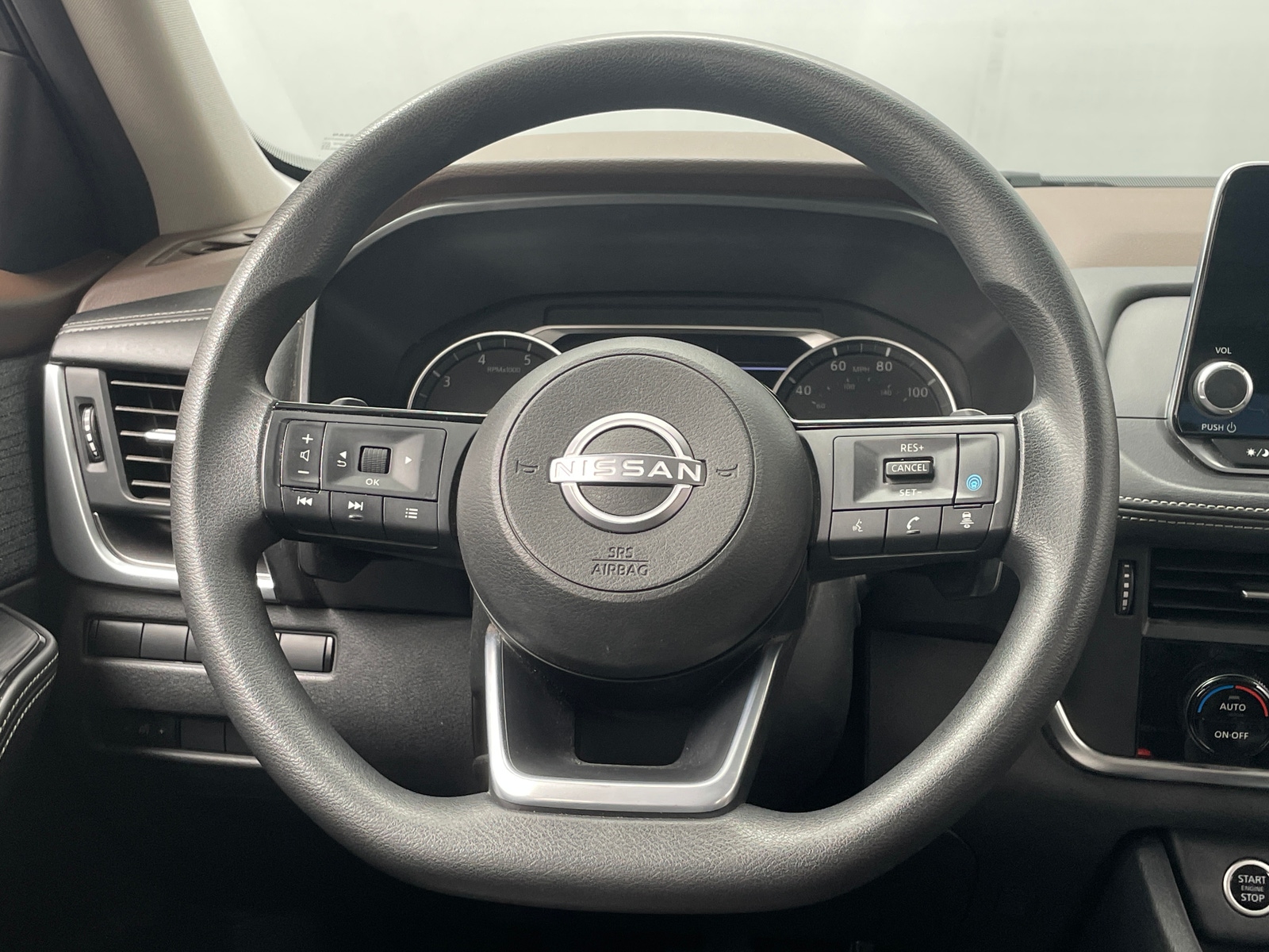 Thumbnail: 2023 Nissan Rogue - 5