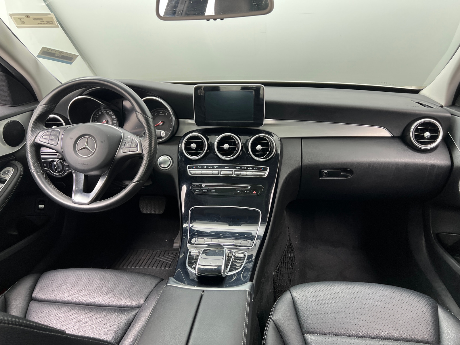 Thumbnail: 2016 Mercedes-Benz C-Class - 2