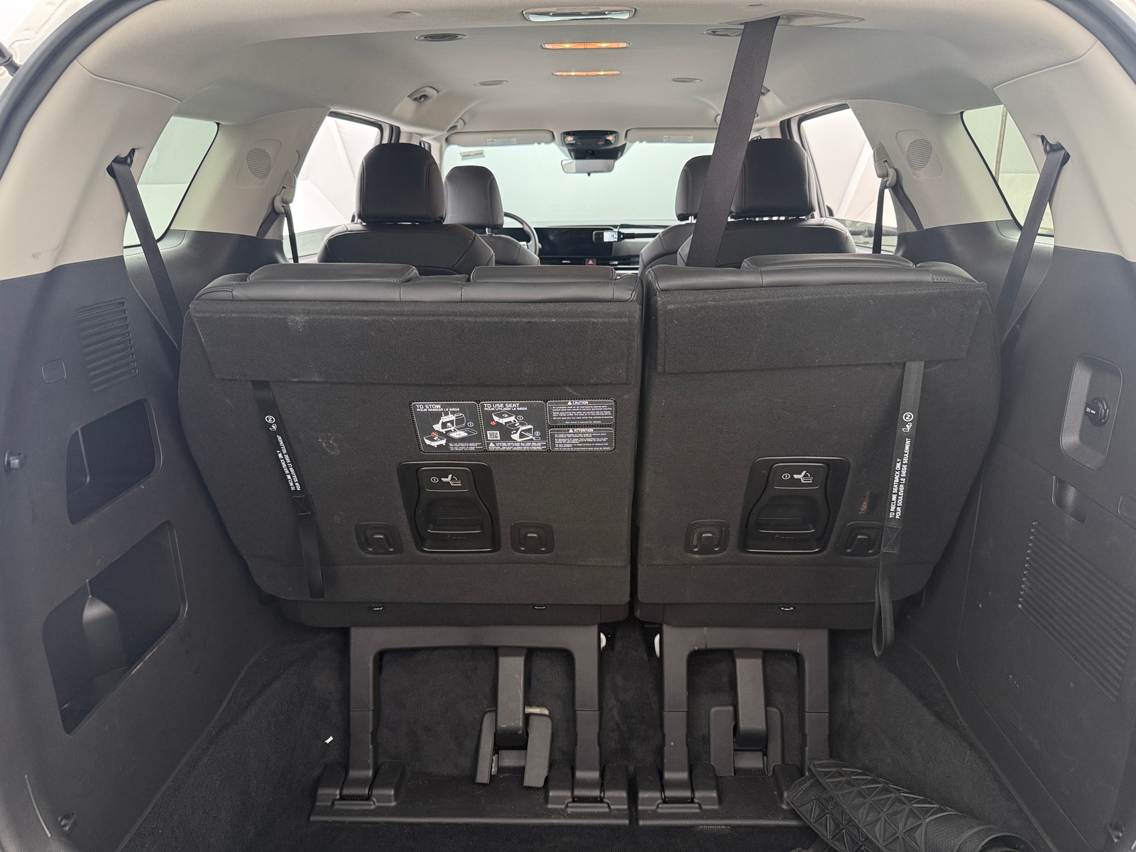 Thumbnail: 2026 Kia Carnival - 6