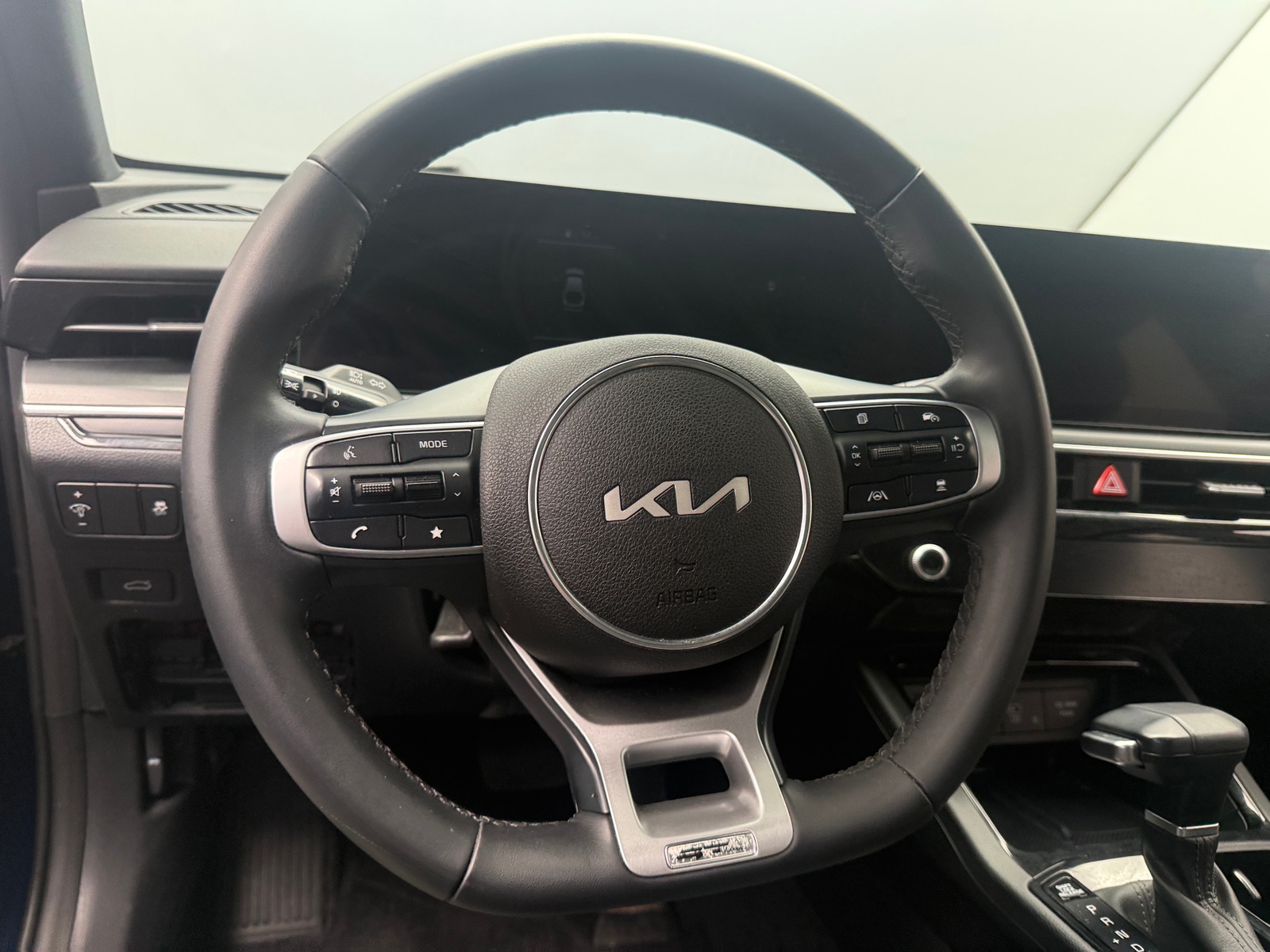 Thumbnail: 2025 Kia K5 - 4