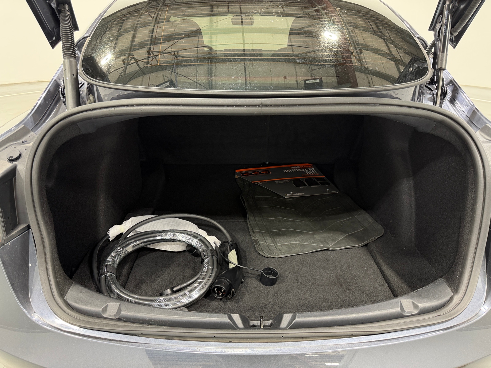 Thumbnail: 2023 Tesla Model 3 - 6