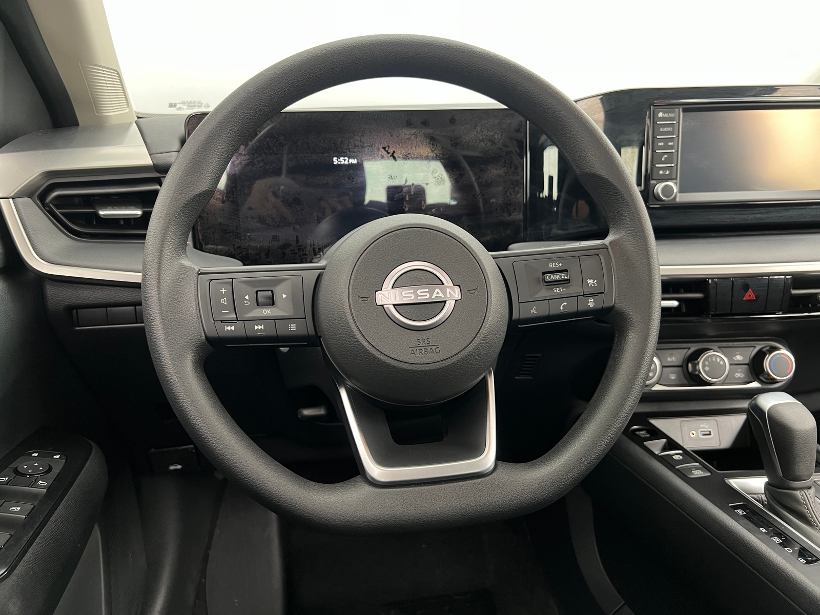 Thumbnail: 2025 Nissan Kicks - 5