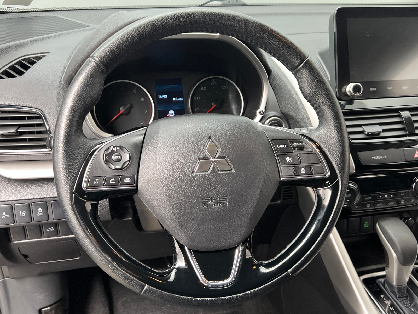 Thumbnail: 2024 Mitsubishi Eclipse Cross - 5