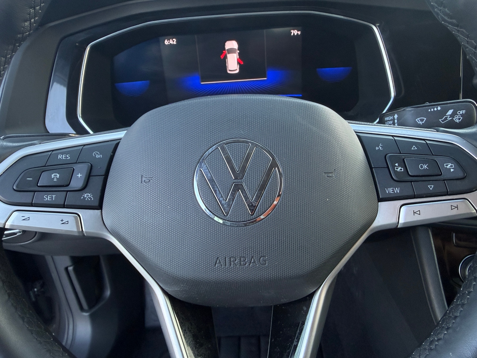 Thumbnail: 2022 Volkswagen Jetta - 4