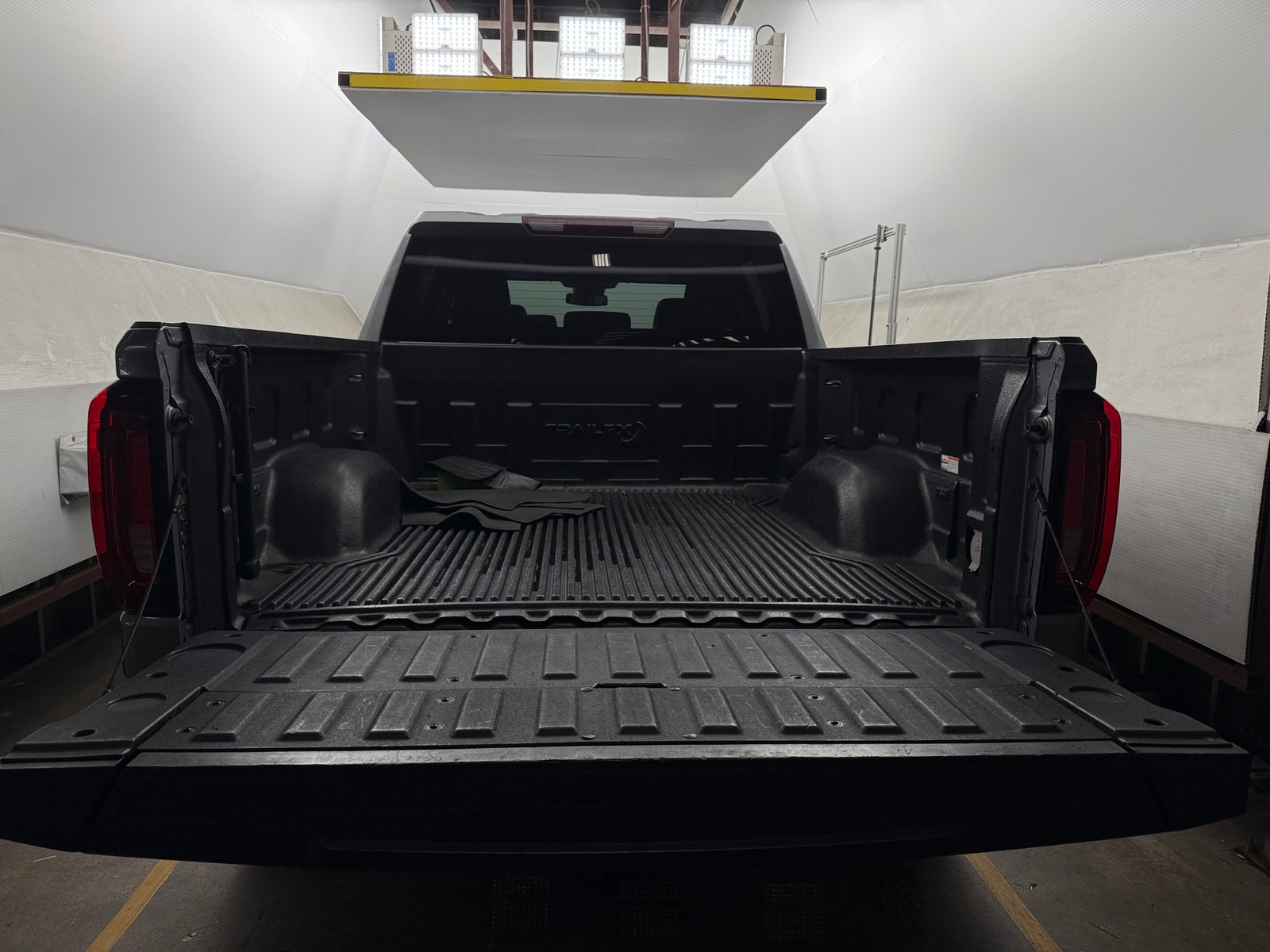 Thumbnail: 2024 GMC Sierra 1500 - 6