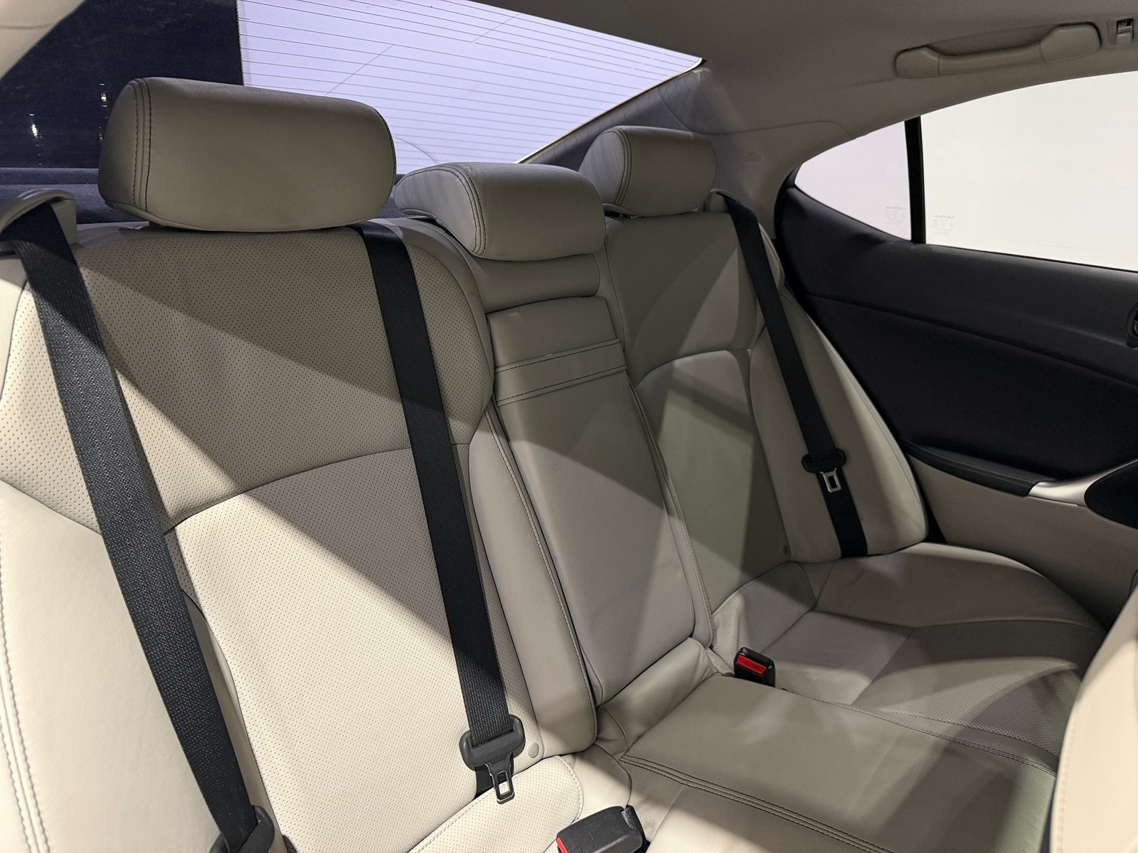 Thumbnail: 2010 Lexus IS - 6