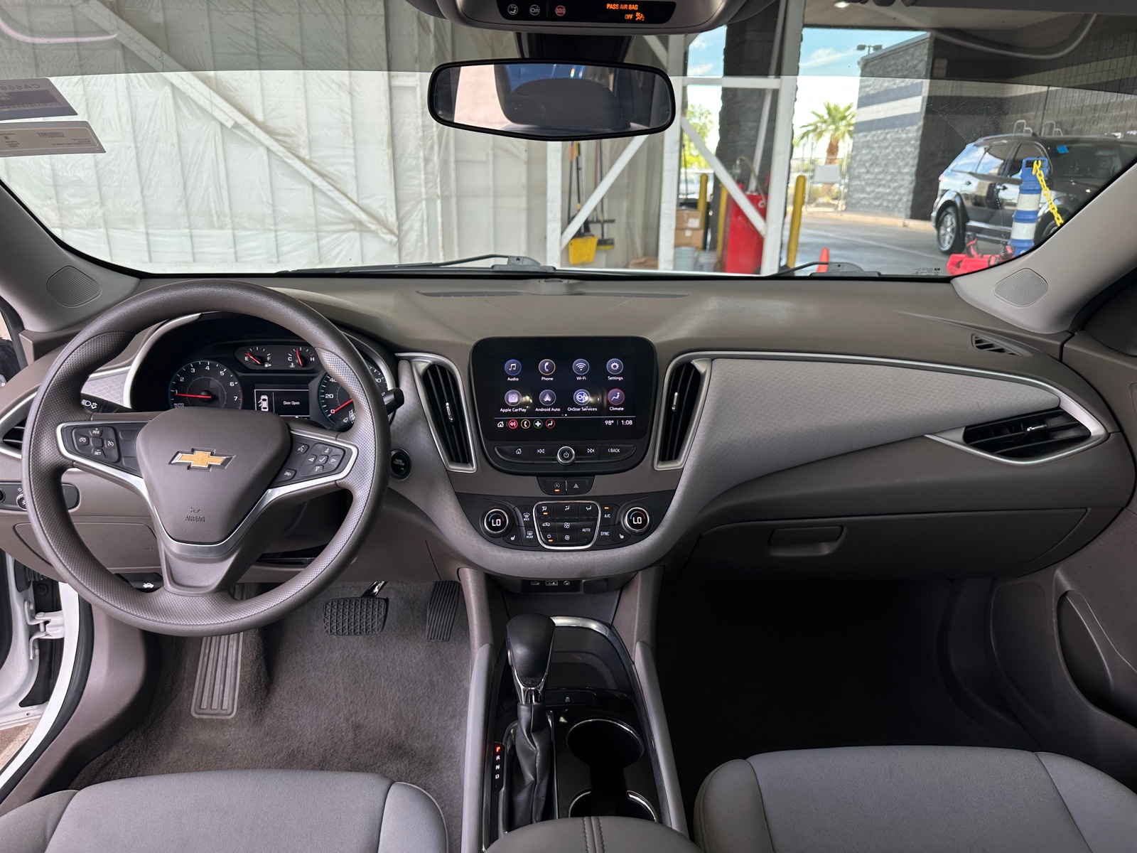 Thumbnail: 2022 Chevrolet Malibu - 3