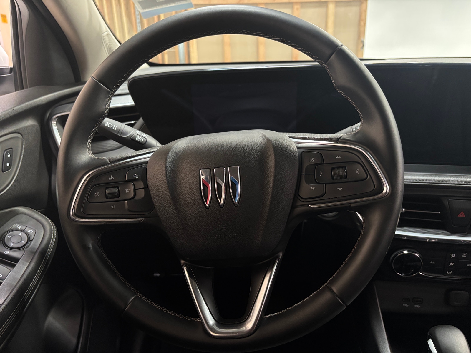 Thumbnail: 2026 Buick Encore GX - 4