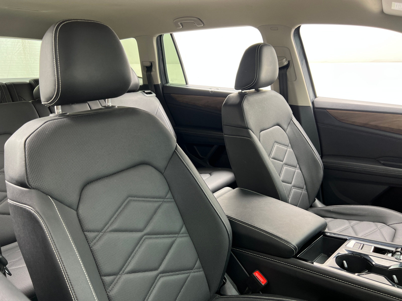 Thumbnail: 2025 Volkswagen Atlas - 2