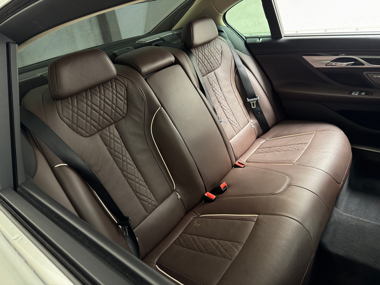 Thumbnail: 2016 BMW 7 Series - 6