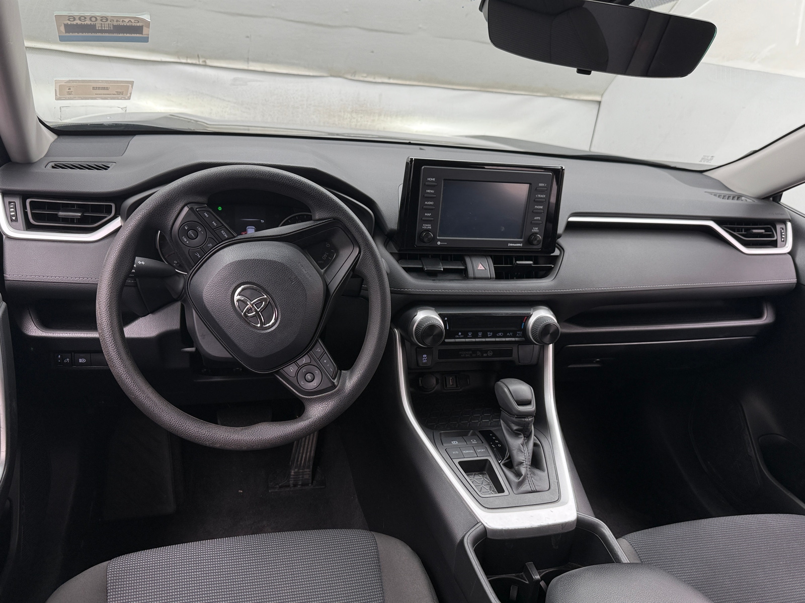 Thumbnail: 2022 Toyota RAV4 - 3