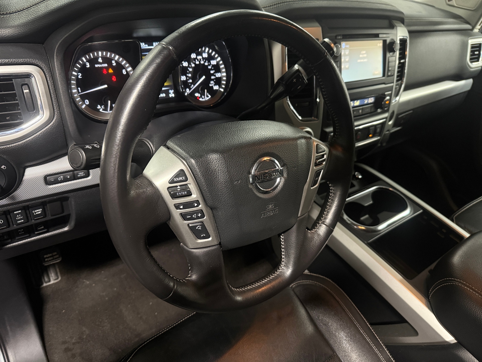 Thumbnail: 2018 Nissan Titan - 4