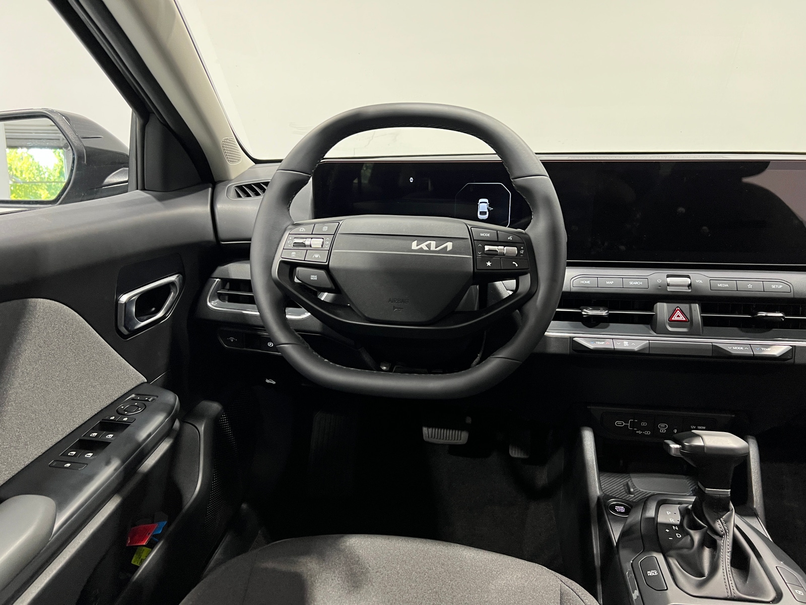 Thumbnail: 2025 Kia K4 - 5