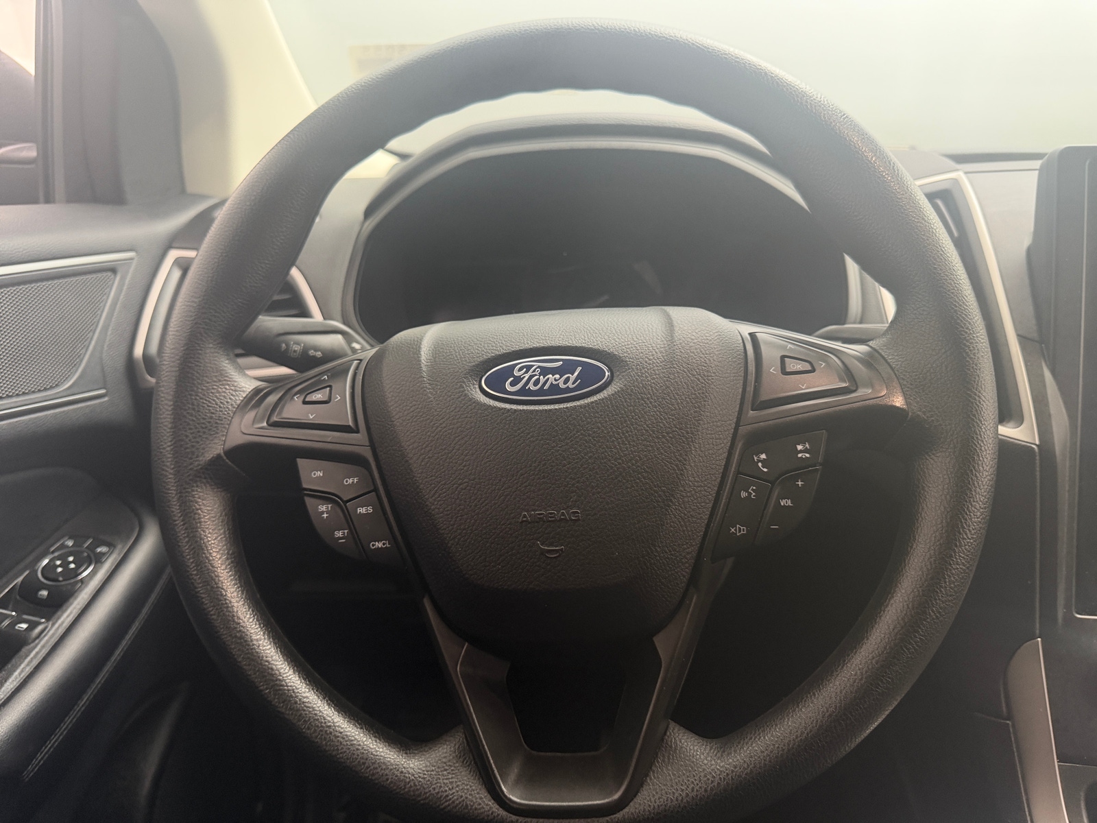 Thumbnail: 2022 Ford Edge - 5