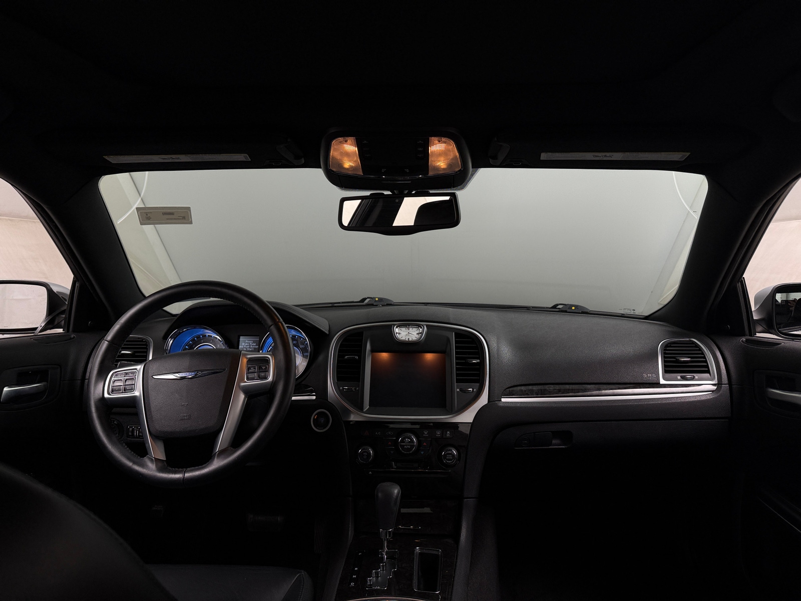 Thumbnail: 2011 Chrysler 300 - 2