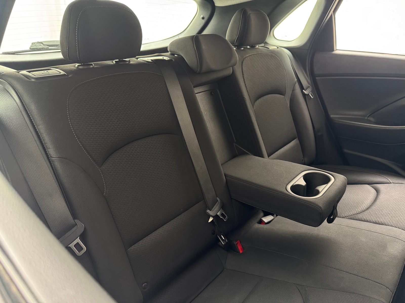 Thumbnail: 2019 Hyundai Elantra - 6