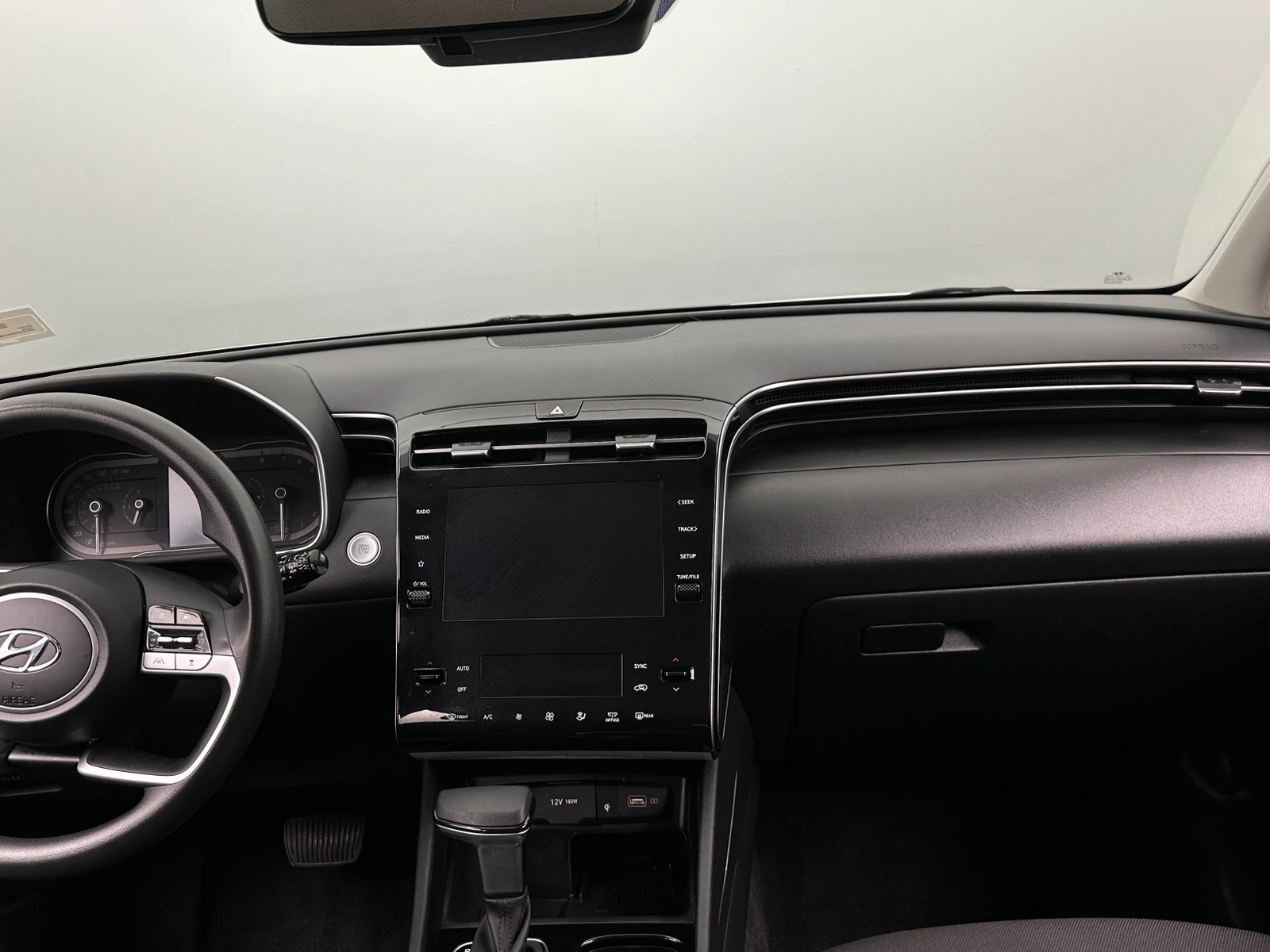 Thumbnail: 2024 Hyundai Tucson - 3