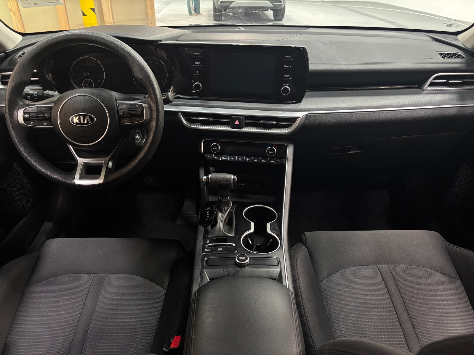 Thumbnail: 2021 Kia K5 - 3