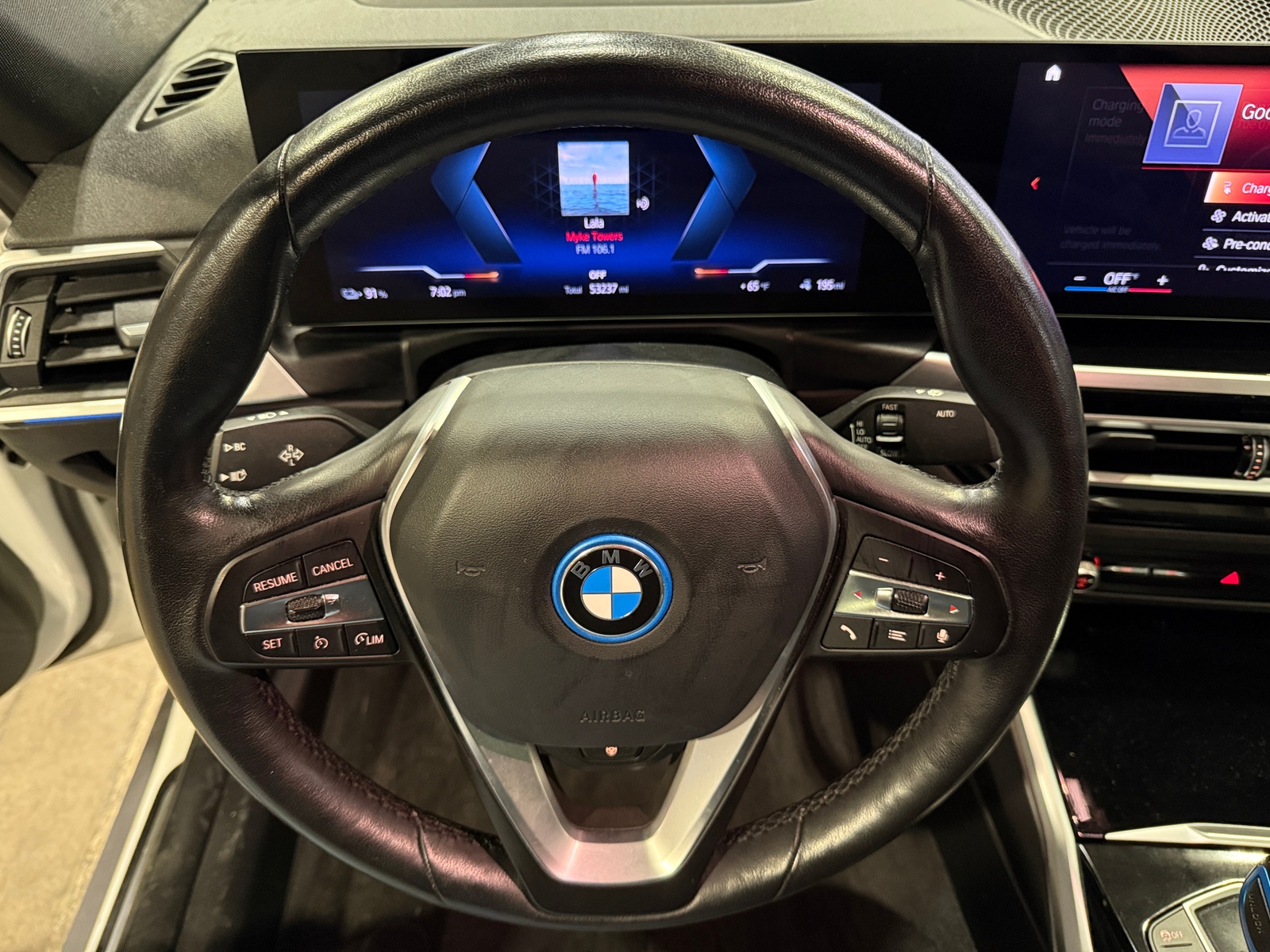 Thumbnail: 2023 BMW i4 - 4