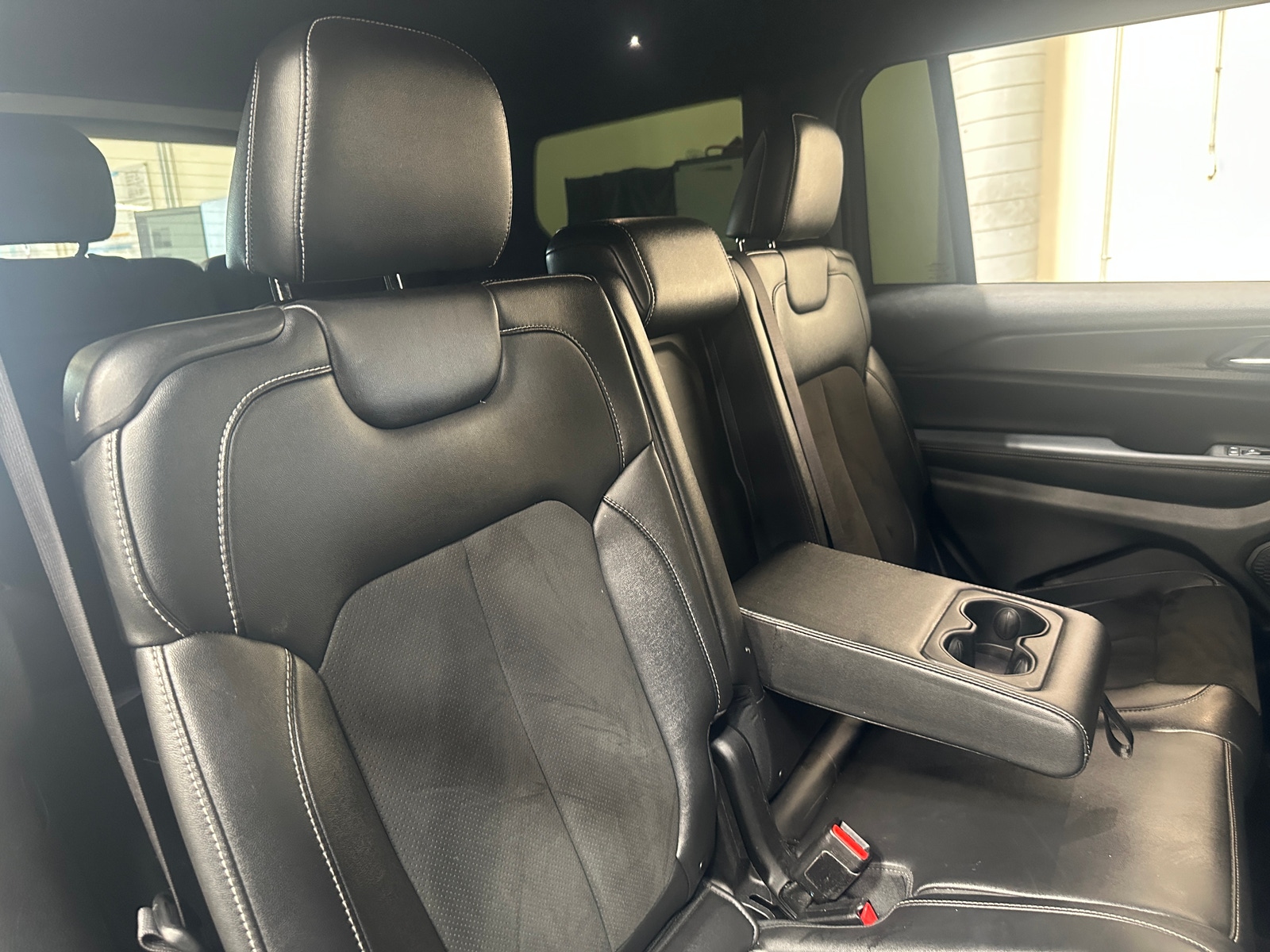 Thumbnail: 2024 Jeep Grand Cherokee L - 5